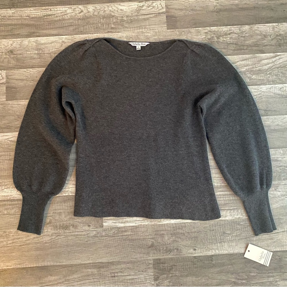 NWT Ophelia Roe Bishop Sleeve Sweater